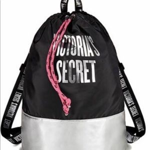 NWT Victoria Secret Bucket Back Pack